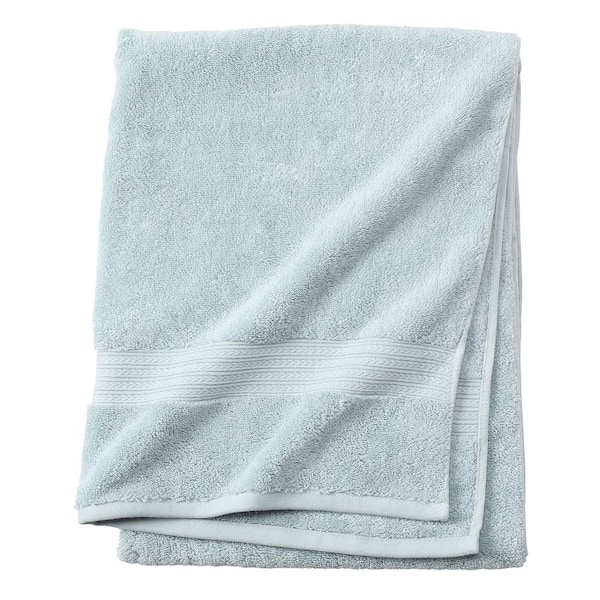 Unbranded Newport 1-Piece Bath Towel in Robin Blue