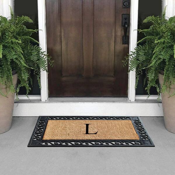 https://images.thdstatic.com/productImages/90750c93-250c-4945-9fda-13ac02d605a4/svn/black-a1-home-collections-door-mats-a1home200030-l-c3_600.jpg