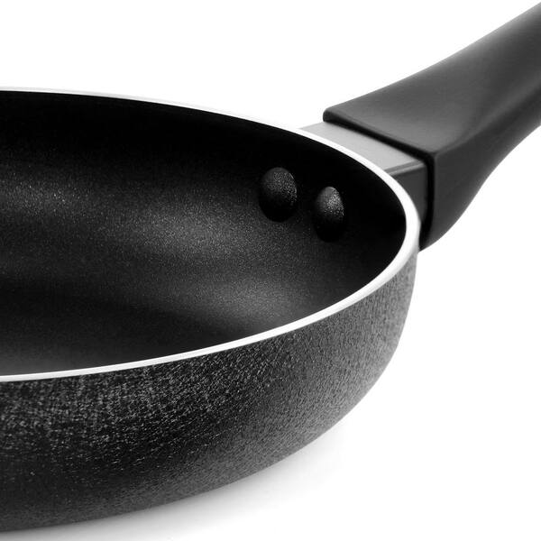 Oster Kingsway 8 inch Aluminum Nonstick Frying Pan in Black