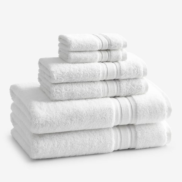https://images.thdstatic.com/productImages/9096b10b-6e34-4a0d-8aeb-6c1bf5868653/svn/white-the-company-store-bath-towels-59083-os-white-64_600.jpg