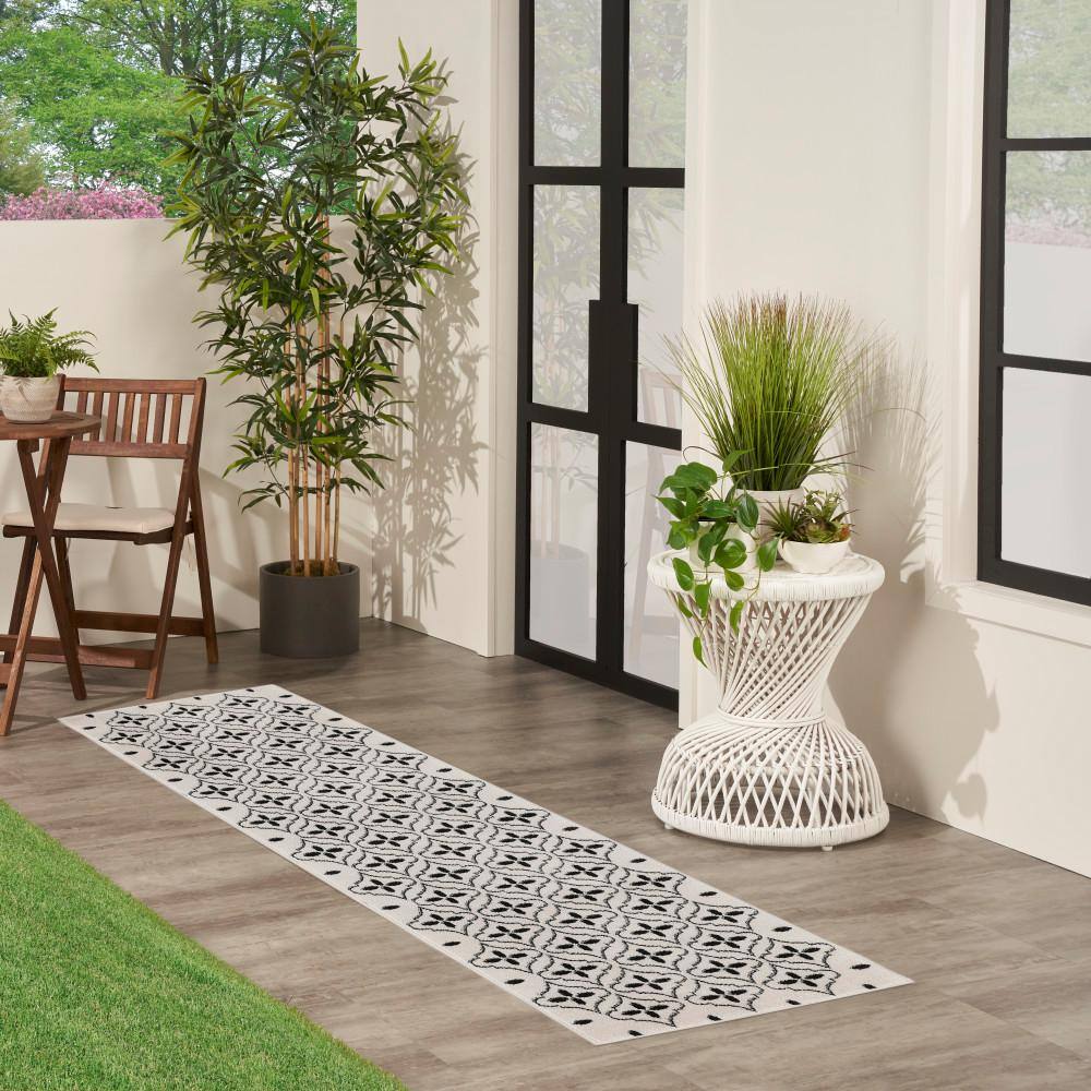 Ivory Black Moroccan Trellis Indoor Outdoor Runner Rug