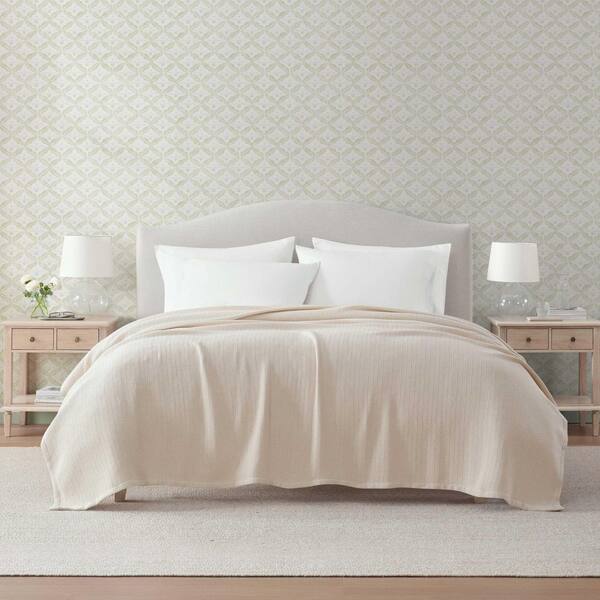 MARTHA STEWART Bedford Tile 1-Piece Pink Sugar Cotton King Blanket