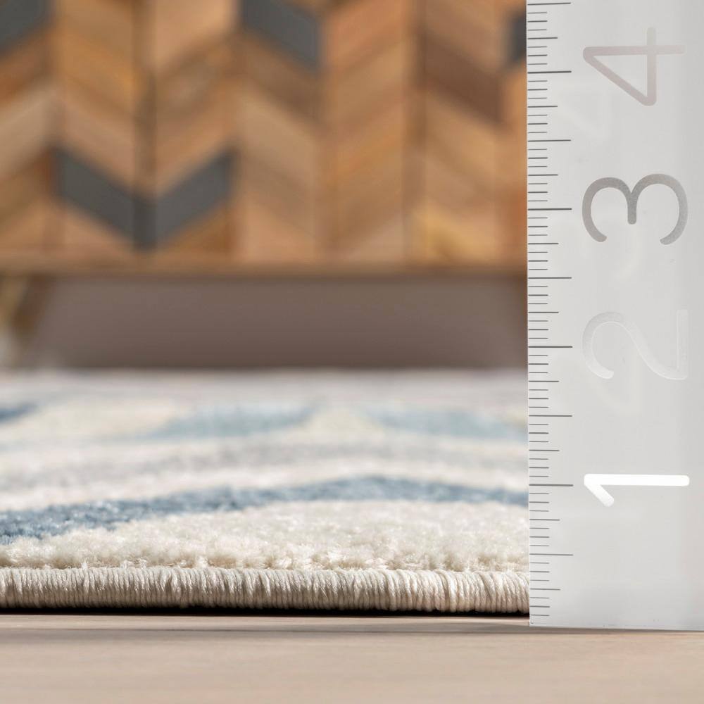 Blue Chevron Pattern Stain-Resistant Runner Rug