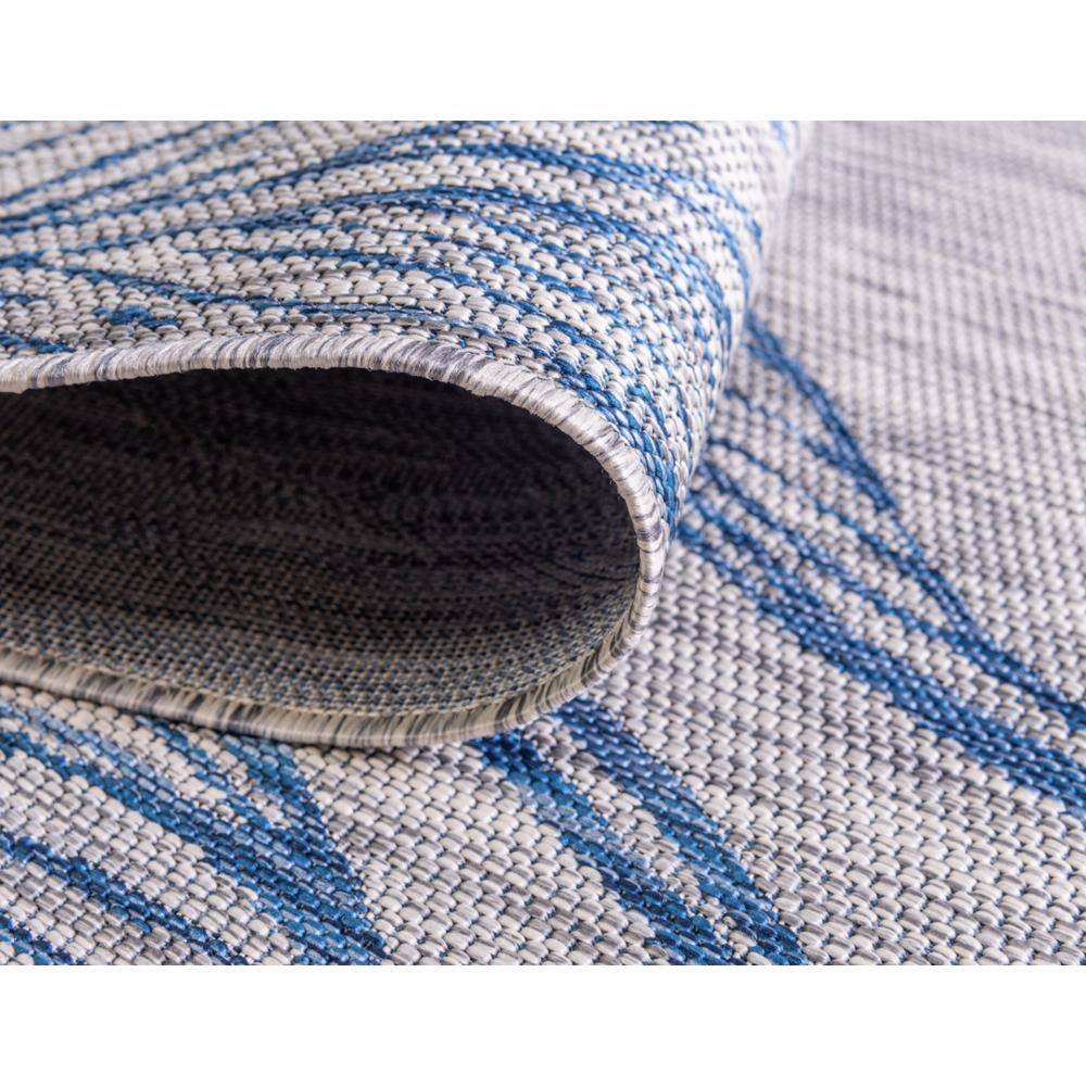 Light Gray and Blue Synthetic Abstract Outdoor Rug, 4' x 6'