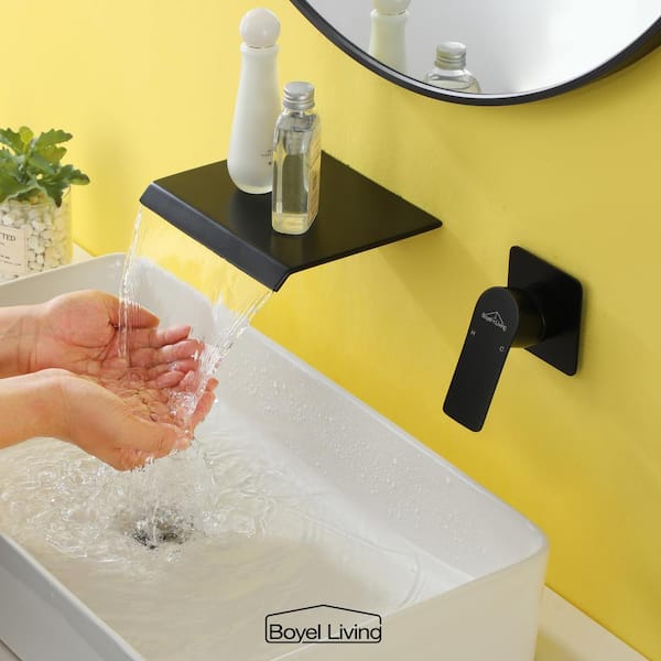 Single Handle Wall Mounted Faucet with Valve in Matte Black