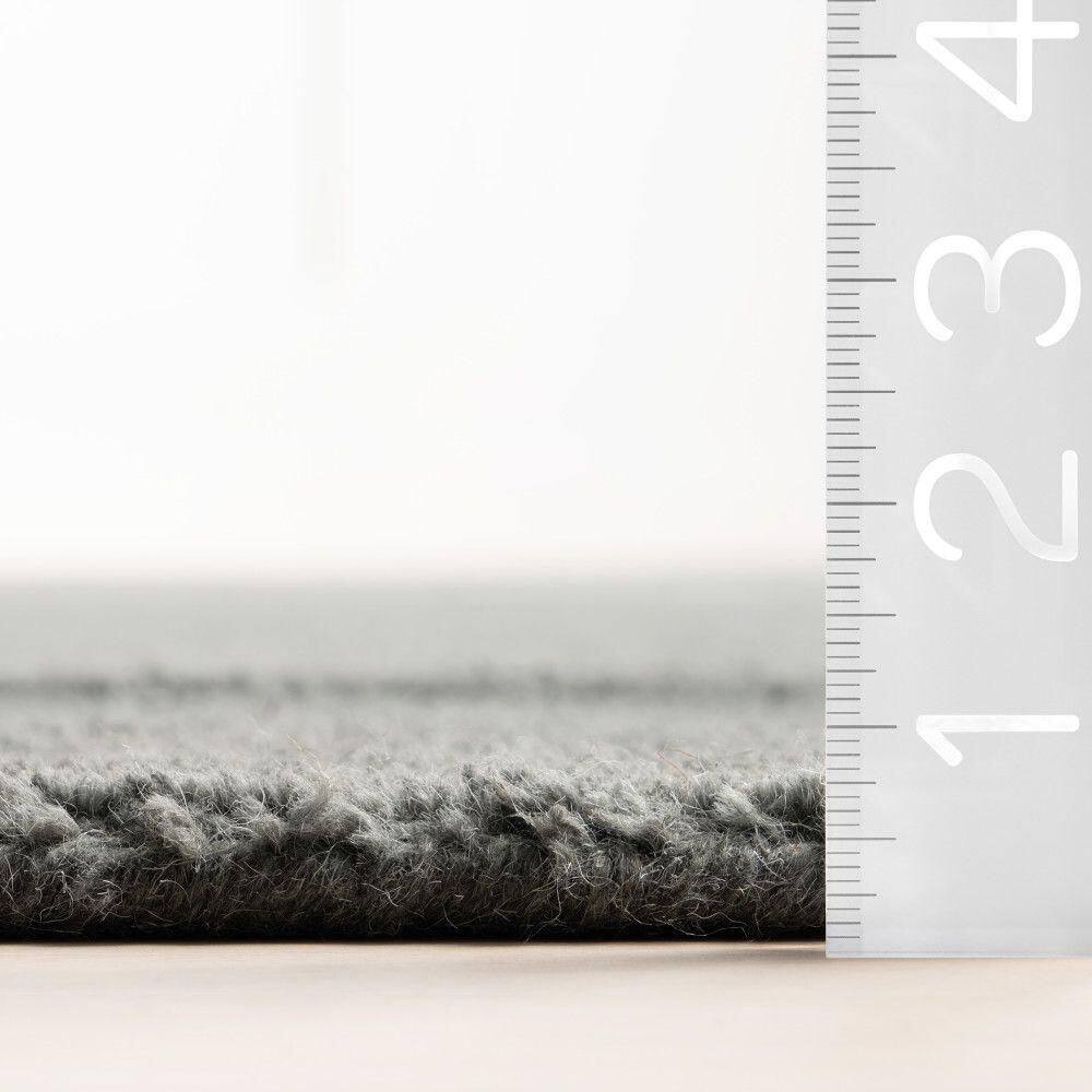 Gray Handmade Wool Rectangular Area Rug, 4' x 6'