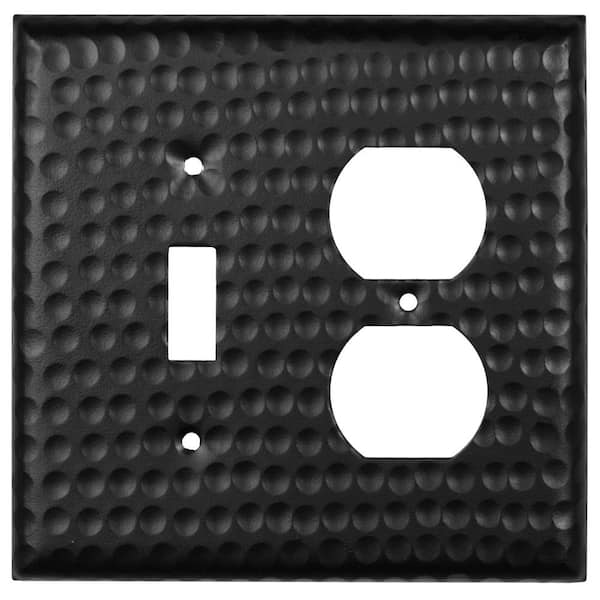 https://images.thdstatic.com/productImages/90ef0f21-dd28-4f99-b6bb-1d7ea94d332e/svn/matte-black-monarch-abode-combination-wall-plates-19117-64_600.jpg