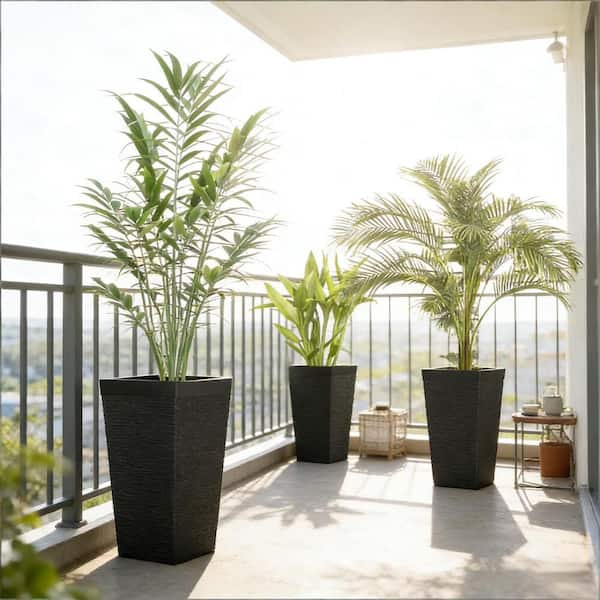 plastic planter sizes Slimline BLACK Plastic Pots Range. 100mm 130mm 180mm 200mm & 230mm pot main image 1