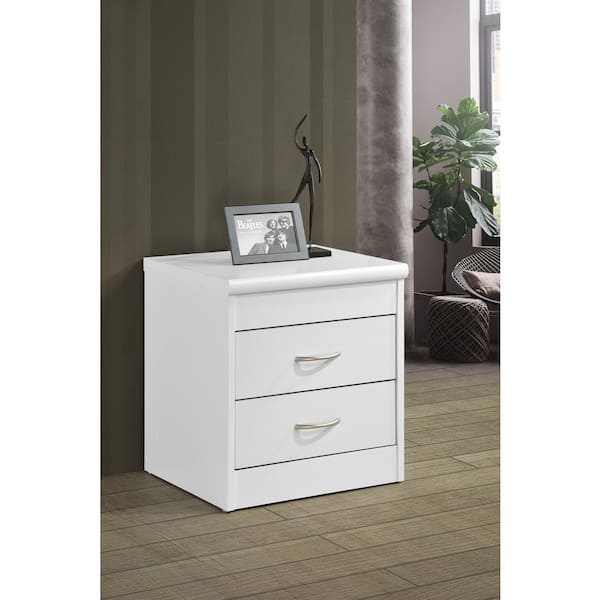 HODEDAH 2-Drawer Nightstand in White