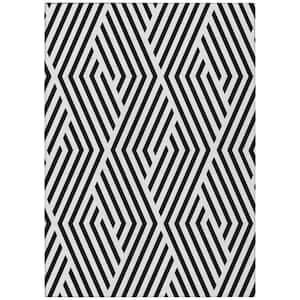 Chantille ACN550 Black 2 ft. 6 in. x 3 ft. 10 in. Machine Washable Indoor/Outdoor Geometric Area Rug