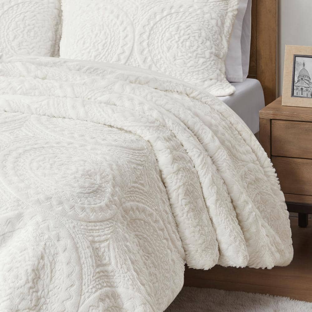 Ivory Faux Fur Embroidered Medallion King Duvet Cover Set