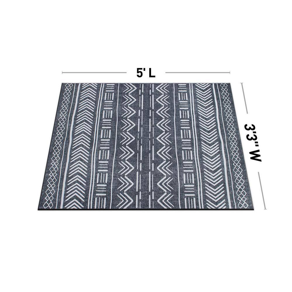 Dark Gray Geometric Flat Woven Machine Washable Area Rug