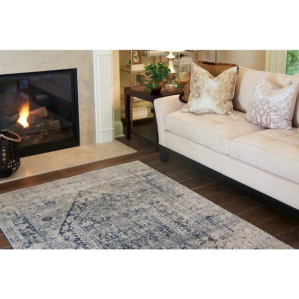 Chateau Quincy Gray 8' 0 x 8' 0 Round Rug