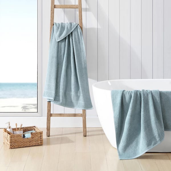 https://images.thdstatic.com/productImages/91253d27-fa6c-4ab1-87c3-3d903d3473a2/svn/turquoise-aqua-tommy-bahama-bath-towels-ushsac1228950-44_600.jpg