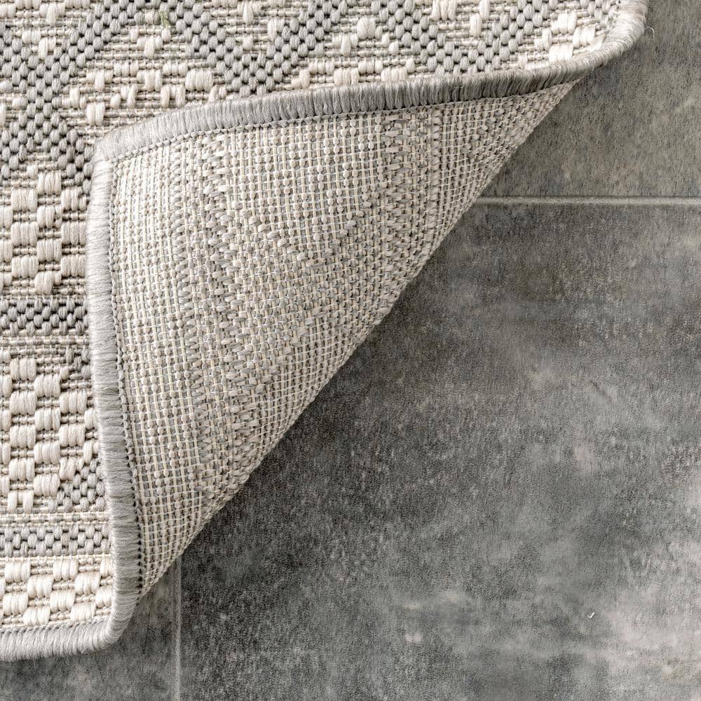Moroccan Tribal Synthetics 5'x8' Indoor/Outdoor Area Rug in Grey