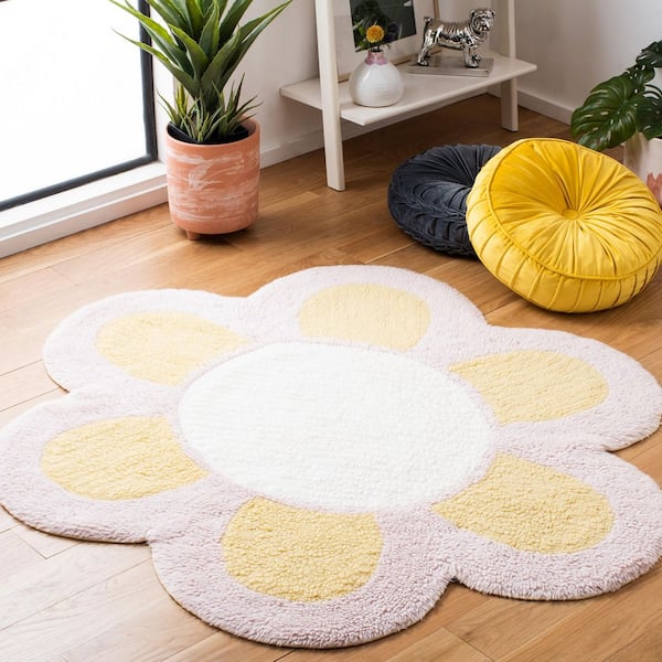 Vermont Gold/Light Pink  4 ft. x 4 ft. Machine Washable Oversized Floral Round Area Rug