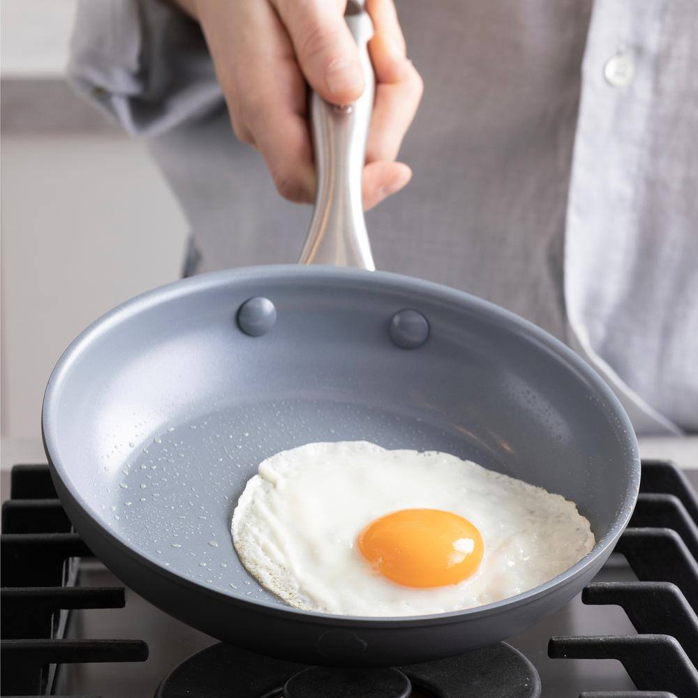 8" Gray Aluminum Ceramic Nonstick Fry Pan with Stainless Steel Handle