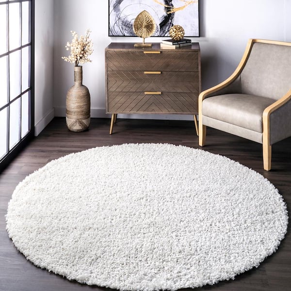 Kara Solid Shag Ivory 6 ft. x 6 ft. Round Area Rug