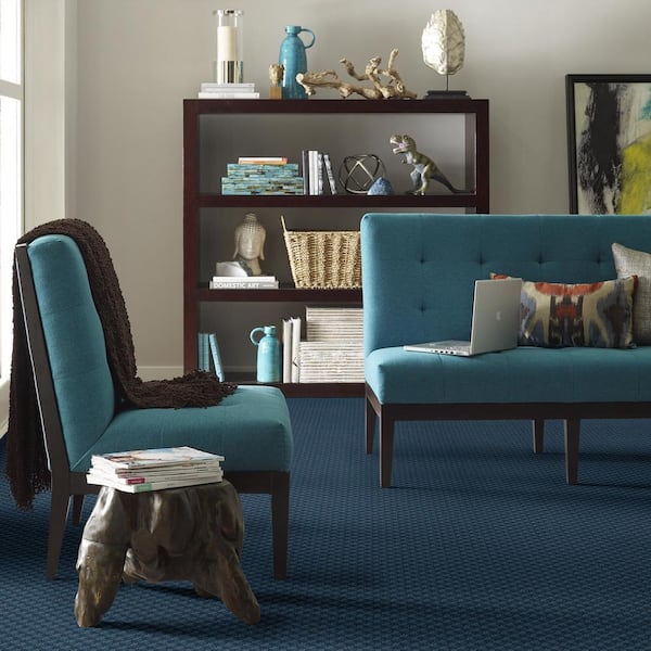 Exquisite - Normandy - Blue 39.3 oz. Nylon Pattern Installed Carpet