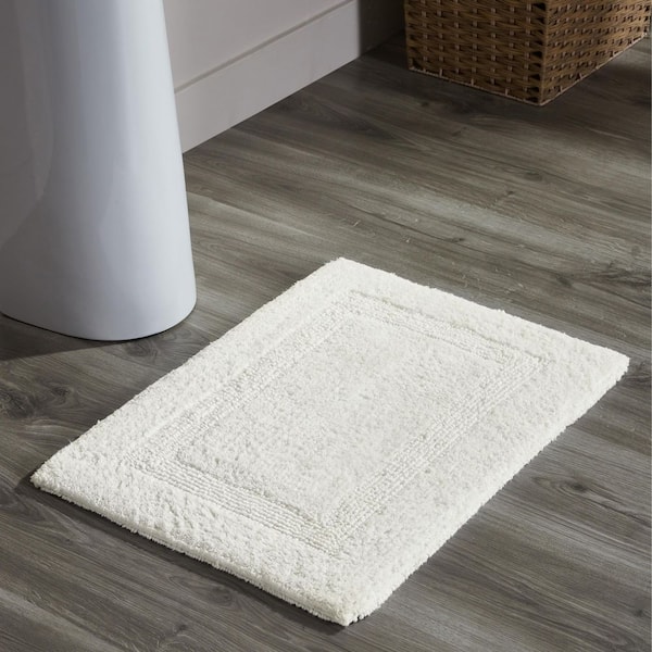 Better Trends Lux Collection 17 in. x 24 in. White Race Track and Solid 100% Cotton Rectangle Reversible Bath Rug