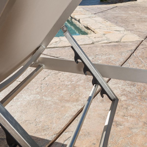 Cape Coral Silver 2-Piece Metal Outdoor Patio Chaise Lounge