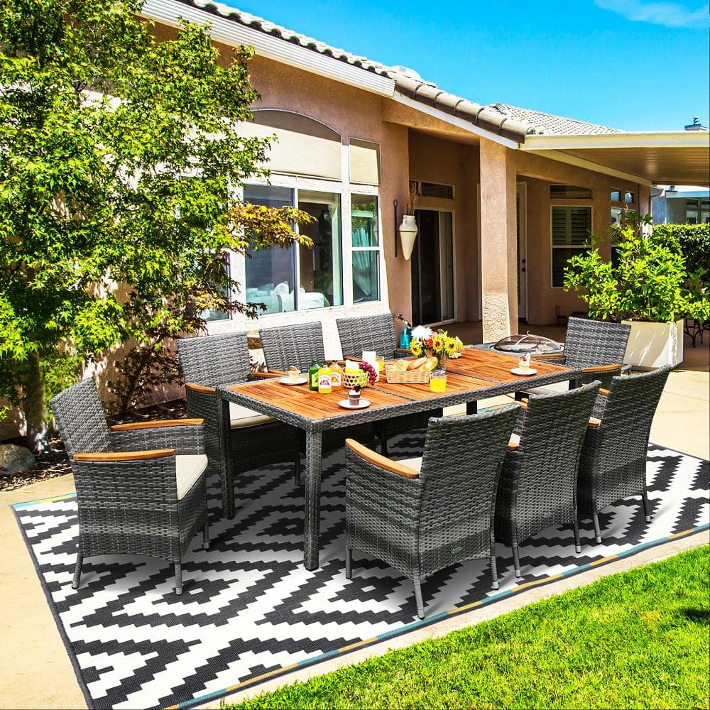 Mix Gray 9-Piece Outdoor Wicker Dining Set with Acacia Wood Table and Beige Cushions