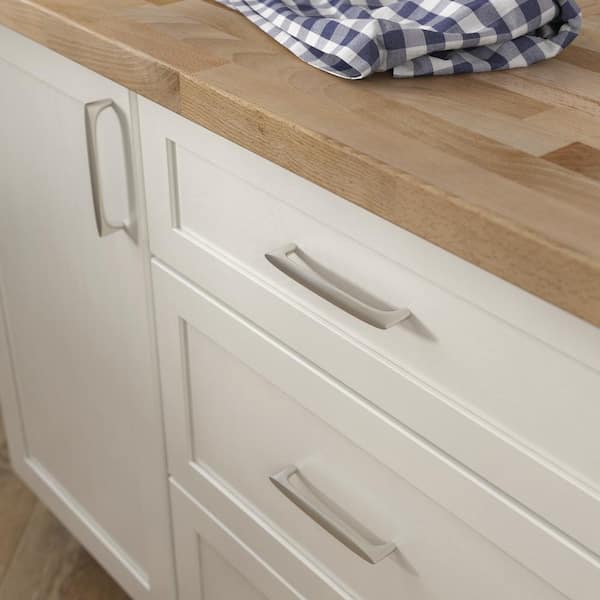 25-Pack Mila 5-1/16 in. (128 mm) Modern Satin Nickel Cabinet Drawer Bar Pulls