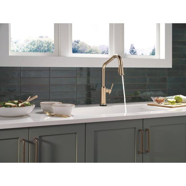 Delta Cordova Gold Touch2O Touchless Champagne Bronze 17.56 in. H