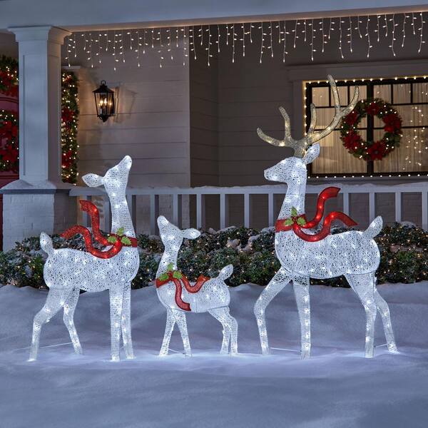 https://images.thdstatic.com/productImages/916ac828-1539-42b5-8787-3389c15e2aec/svn/home-accents-holiday-christmas-yard-decorations-22rt20222141-e1_600.jpg