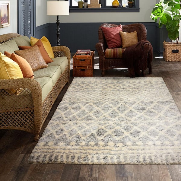 Caspian 3 ft. x 5 ft. Gray Moroccan Area Rug