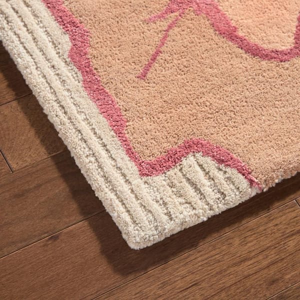 Flora Grandeur Bloom Handcrafted Wool Area Rug Rose 6 ft. x 9 ft.