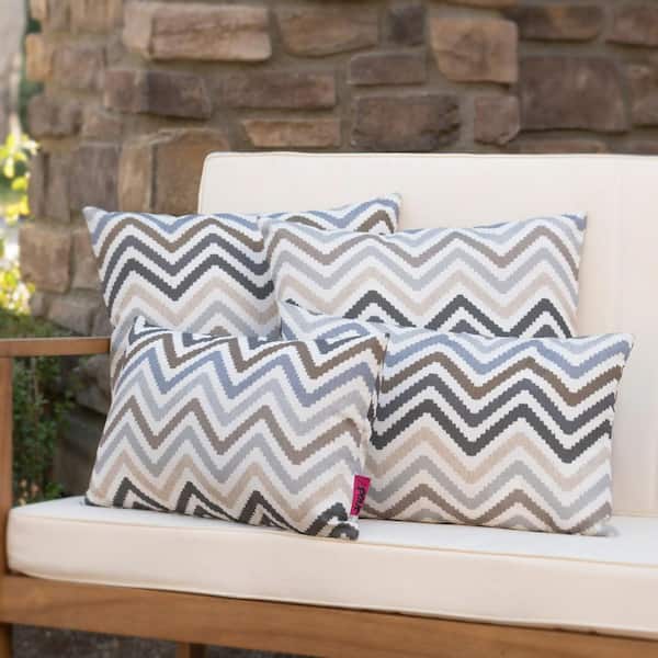 https://images.thdstatic.com/productImages/91837543-c0b6-44c9-ac31-6dc1352b9f84/svn/noble-house-outdoor-throw-pillows-24658-1f_600.jpg