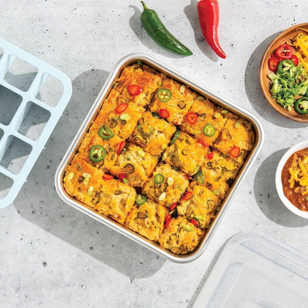 Brownie Buddy Baking 3-Piece Set-9 inch Square Pan, Cutter & Lid