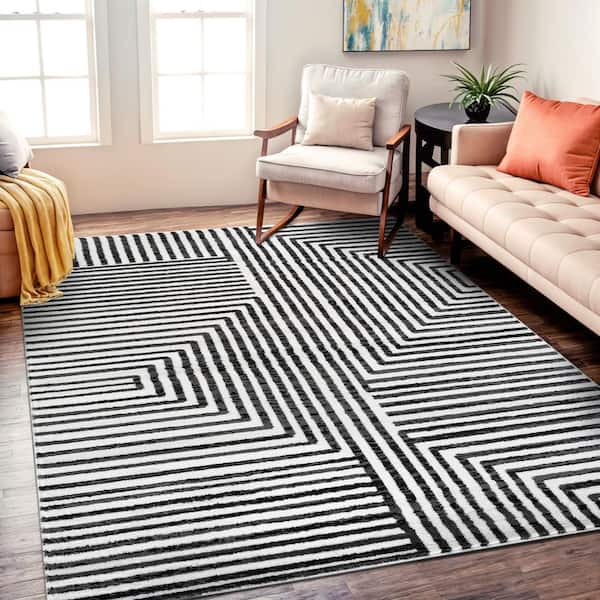 Modern Maze Cream 5' x 7' Area Rug