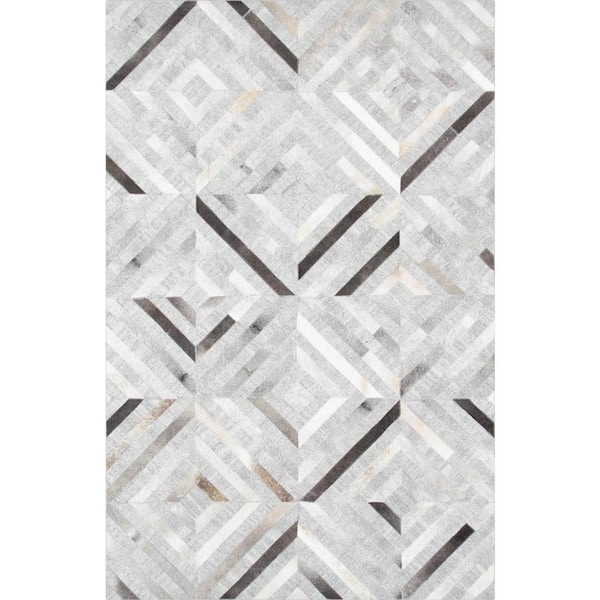 Pasargad Home Galaxy Silver 5 ft. x 8 ft. Geometric Cowhide and Sari Silk Area Rug