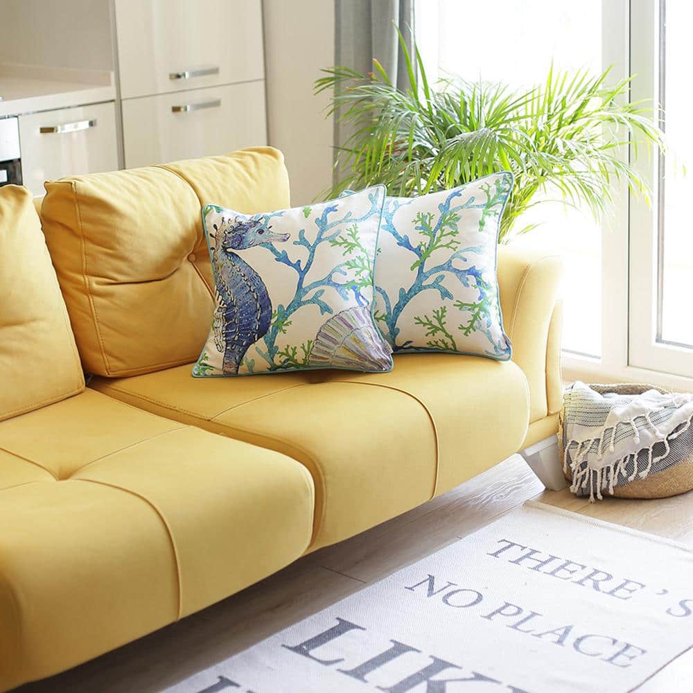 Apolena Pillow Cover