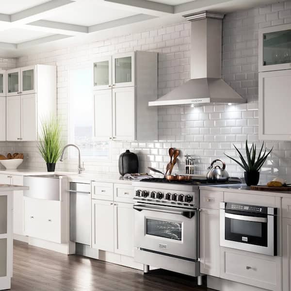 36 in. 6 Burner Dual Fuel Range with Brass Burners in Stainless Steel
