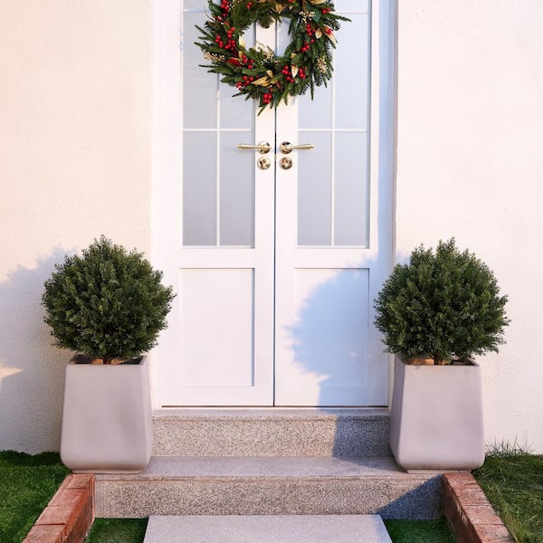 DR.Planzen 20 in. Artificial Cedar Topiary Trees with Ground Spike