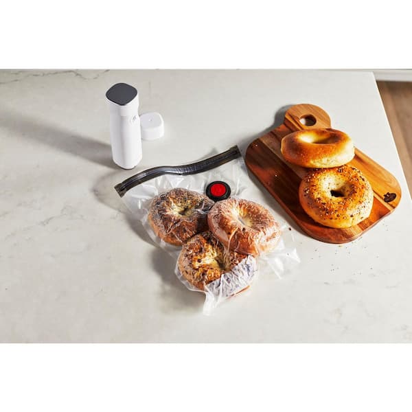 Fresh and Save 30-Piece Food Storage Containers Assorted set Sizes Vacuum Sealer Bags, Reusable Sous Vide Bags