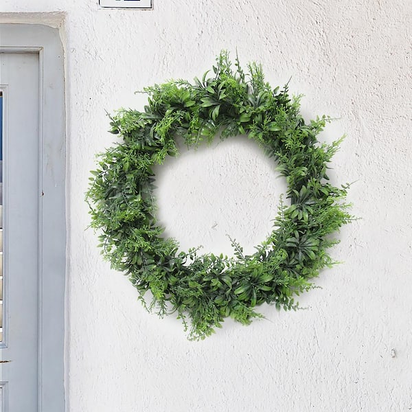 LIVING LUXURY 18 in. Frosted Green Artificial Mix Fern Flowering Leaf Foliage Greenery Wreath