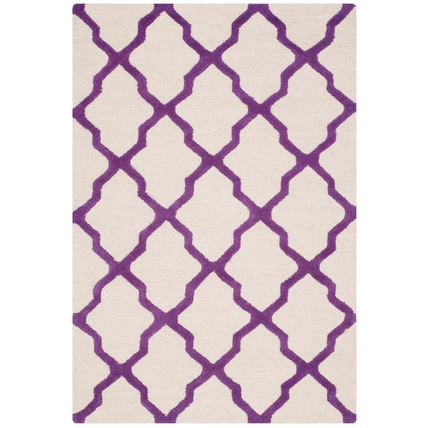SAFAVIEH Cambridge Ivory/Purple 4 ft. x 6 ft. Geometric Area Rug