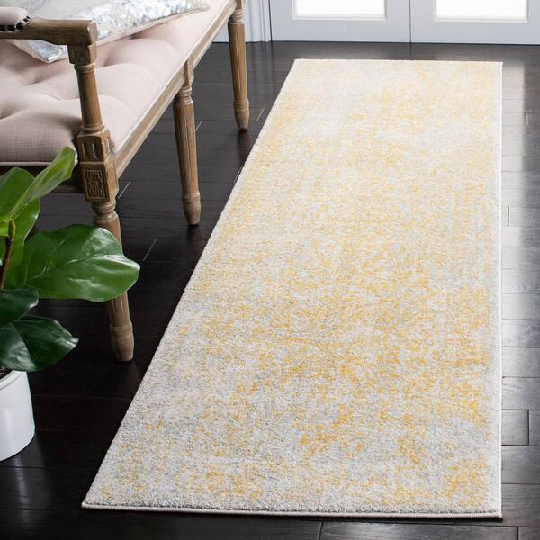 Evoke Ivory/Gold 2 ft. x 7 ft. Distressed Border Medallion Runner Rug