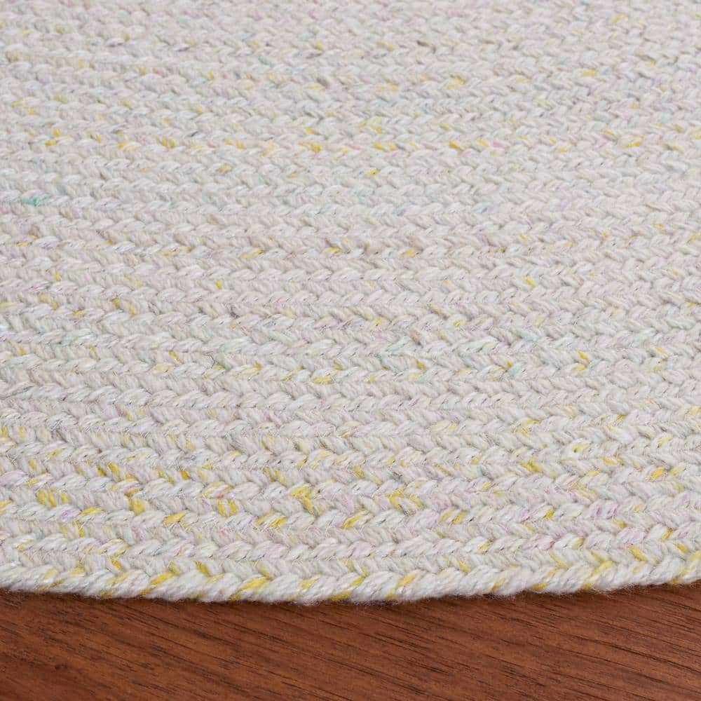 Ivory & Yellow Handwoven Synthetic 3' Round Braided Rug