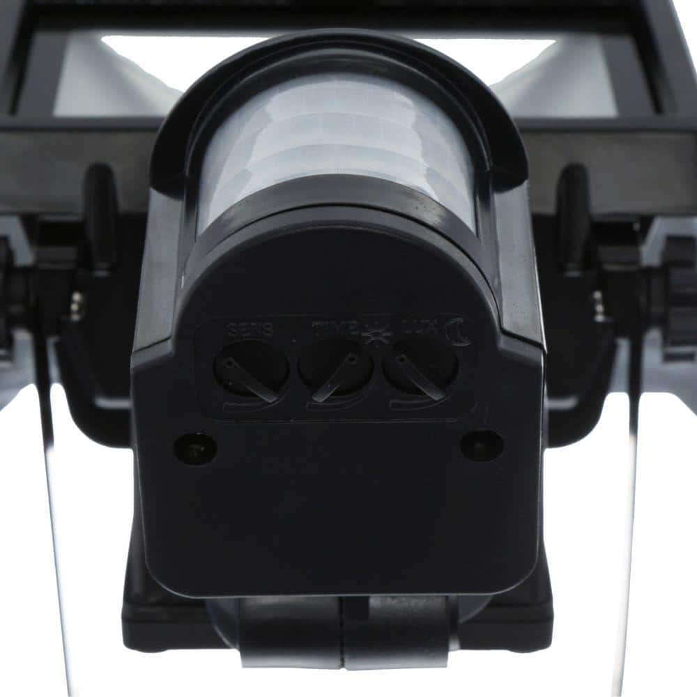 Black Solar Powered LED Motion Sensor Floodlight