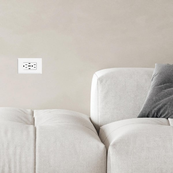 USB Receptacle Outlet White, 15A 30W with 2 Type C, 1 Type A USB Charger