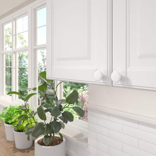 Cherbourg Collection 1-1/2 in. (38 mm) Vintage White Round Cabinet Knob