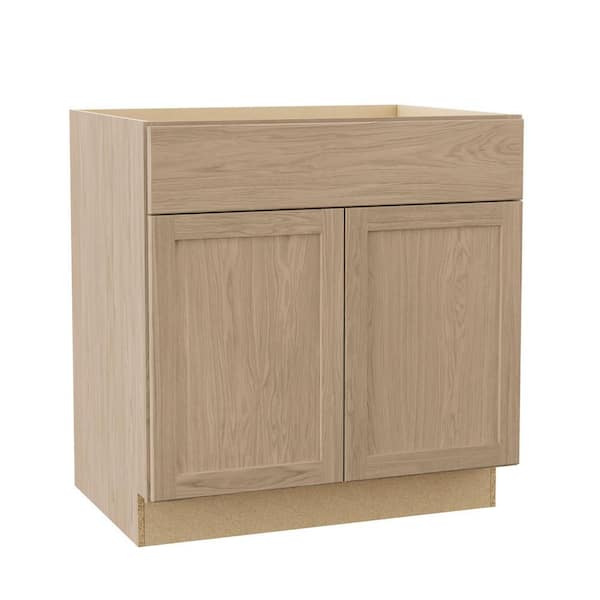 Sinclair 33 in. W x 24 in. D x 34.5 in. H Assembled Base Cabinet in Shaker Light Oak