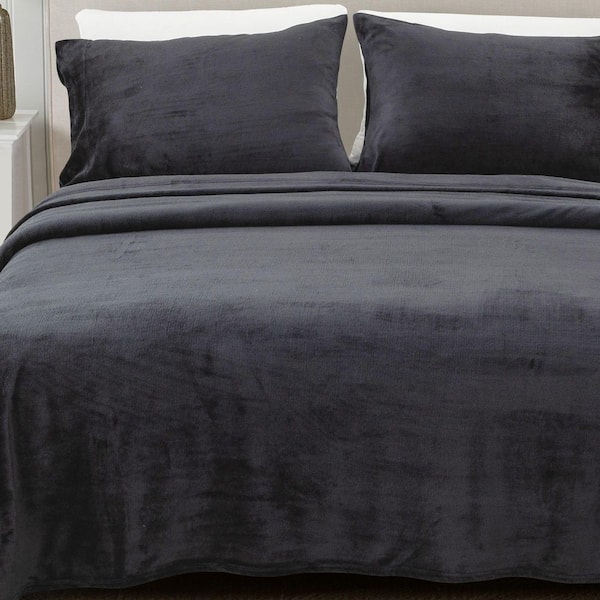Black Ultra Soft Solid Color Velvet Plush Polyester Queen Bed Sheet Set