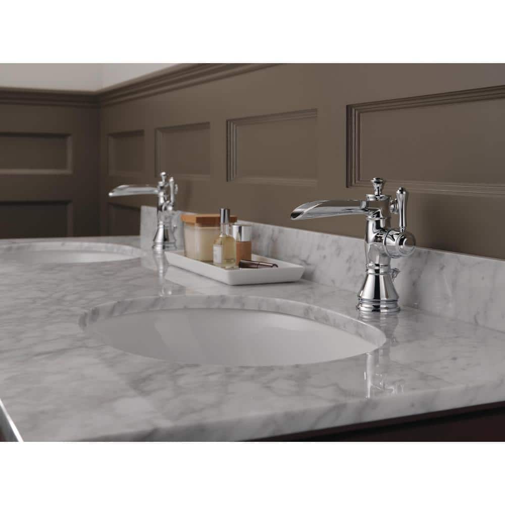 Sleek Modern Chrome Single-Hole Bathroom Faucet with WaterSense
