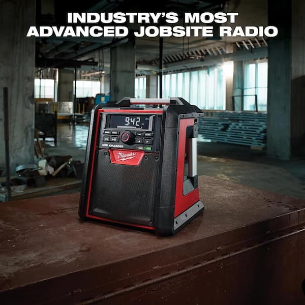 M18 Lithium-Ion Cordless Jobsite Radio/Charger